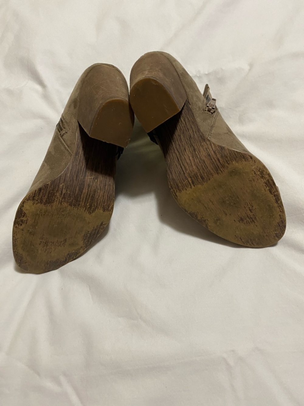 Carlos Santana Olive Taupe Suede Ankle Booties with Dark Brown Straps - Picture 10 of 10